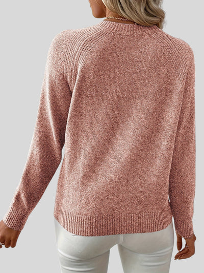 Loxa™ | Elegant strikket sweater med perledetaljer