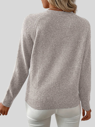 Loxa™ | Elegant strikket sweater med perledetaljer