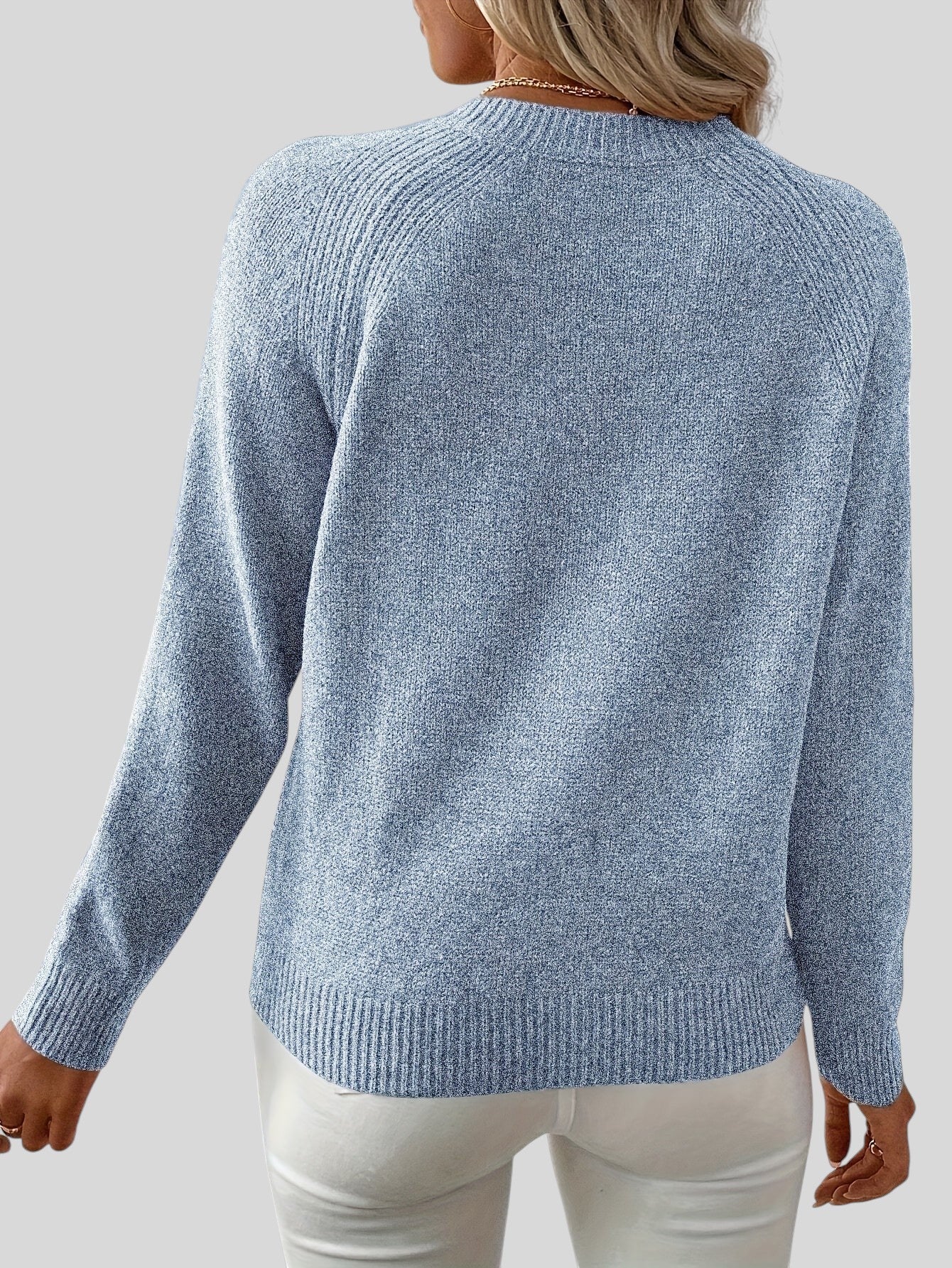 Loxa™ | Elegant strikket sweater med perledetaljer